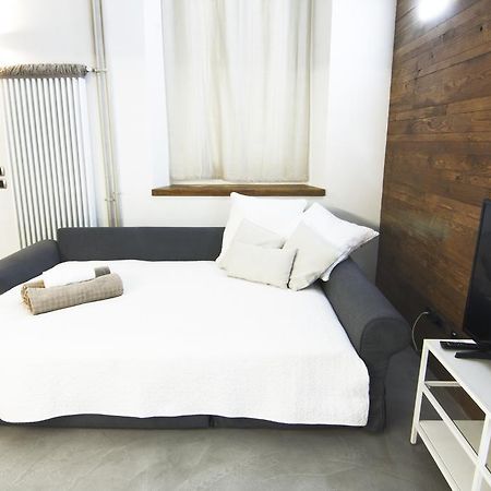 Alessia'S Flat - Mac Mahon Apartment Milan Luaran gambar